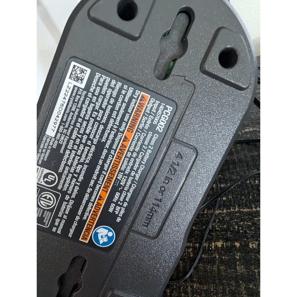 RYOBI ONE+ 18V Lithium 4Ah Battery (PBP005) & Charger PCG002 - Picture 3 of 7